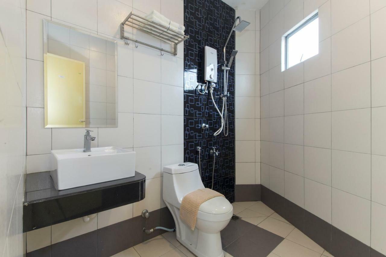 Central Hotel Bahau Εξωτερικό φωτογραφία